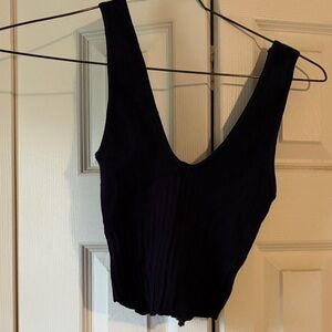 Black cropped tank - PacSun